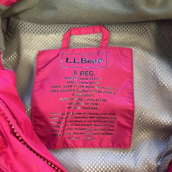 L.L.Bean Rain Jacket - Picture 3 of 5